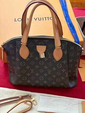 Louis Vuitton Rivoli NV MM M44546 Monogram Full Set Receipt Box